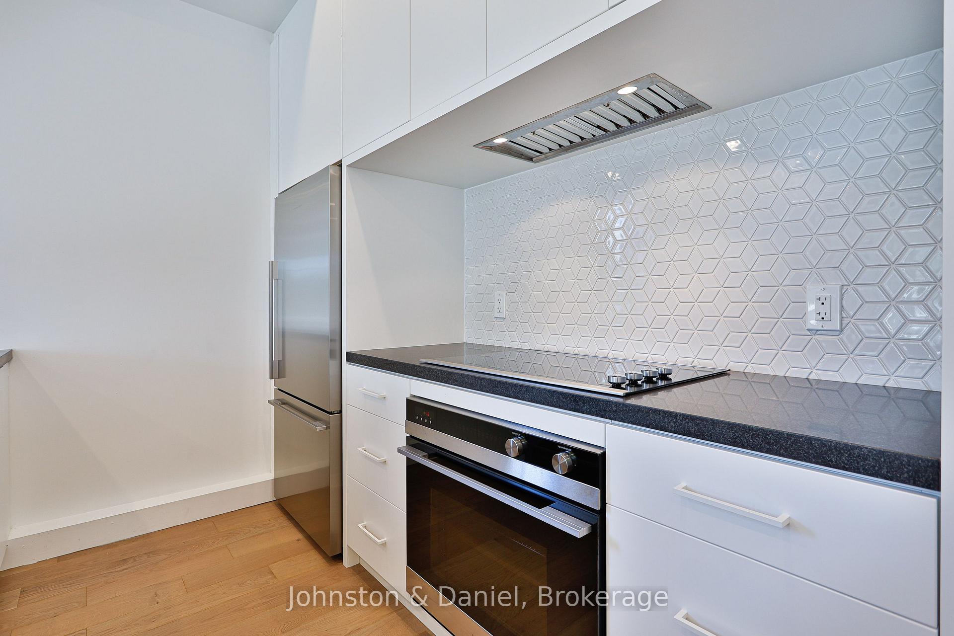 Photo 13 of Unit 7, 314 Lonsdale Road, Toronto, Forest Hill South — HOMEH