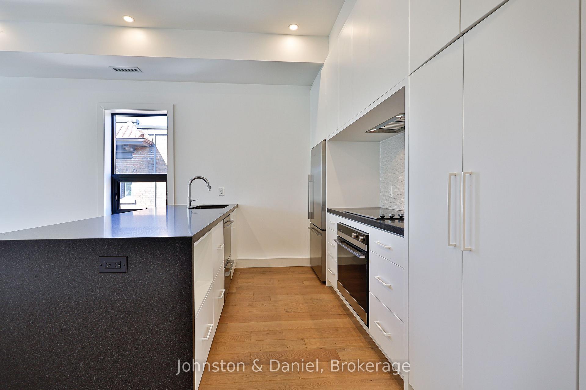 Photo 14 of Unit 7, 314 Lonsdale Road, Toronto, Forest Hill South — HOMEH