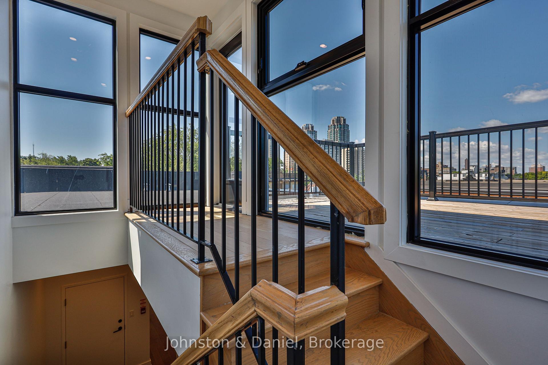 Photo 31 of Unit 7, 314 Lonsdale Road, Toronto, Forest Hill South — HOMEH