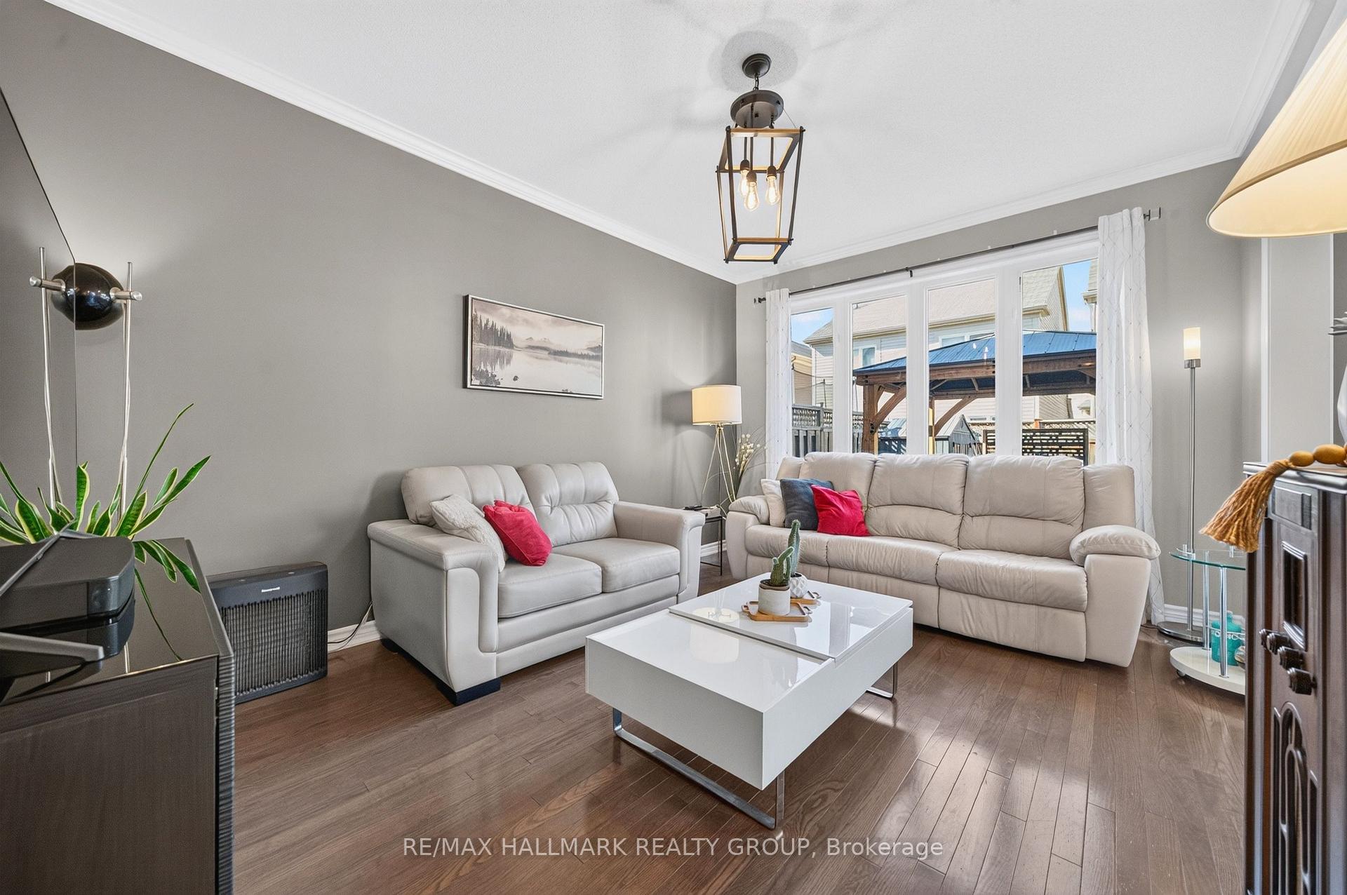 Photo 15 of 556 Sunlit Circle, Ottawa, Notting Hill/Summerside — HOMEH