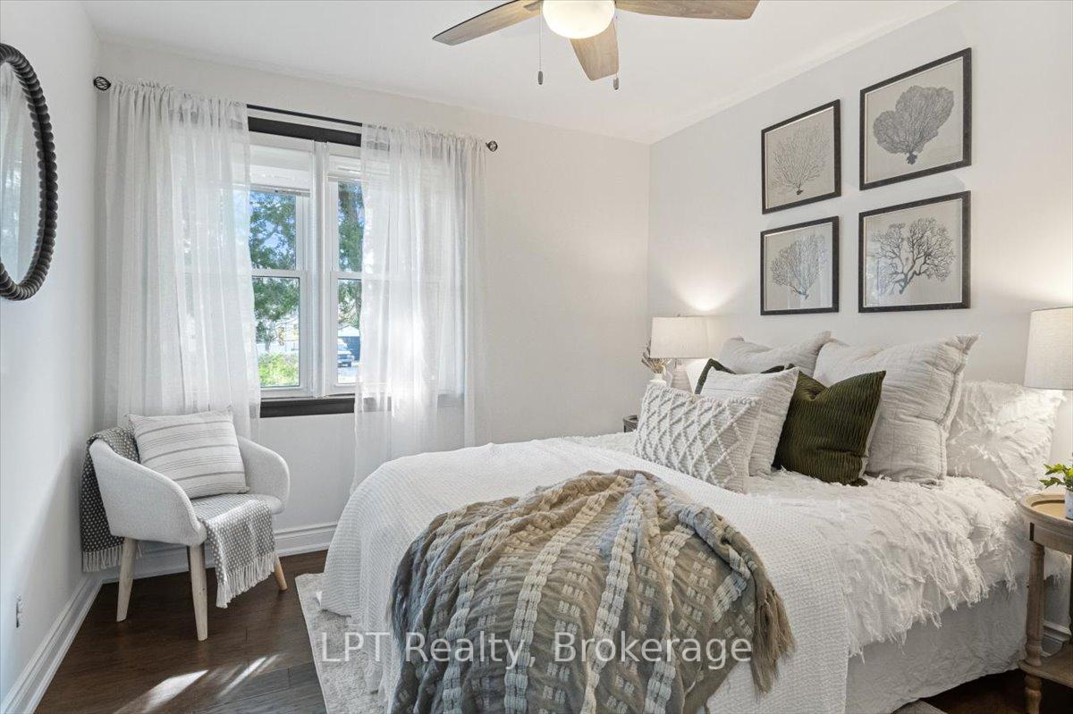Photo 26 of 667 Wickens Avenue, Burlington, LaSalle — HOMEH