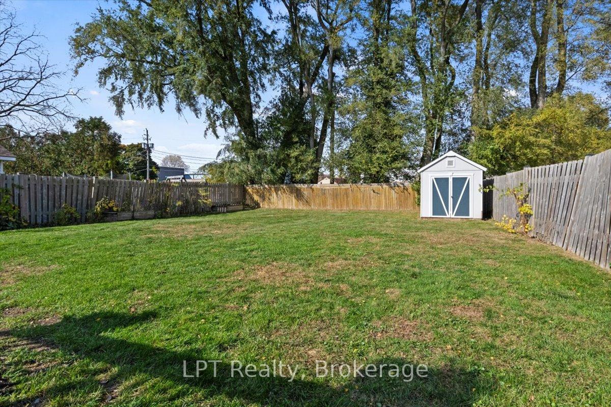 Photo 40 of 667 Wickens Avenue, Burlington, LaSalle — HOMEH