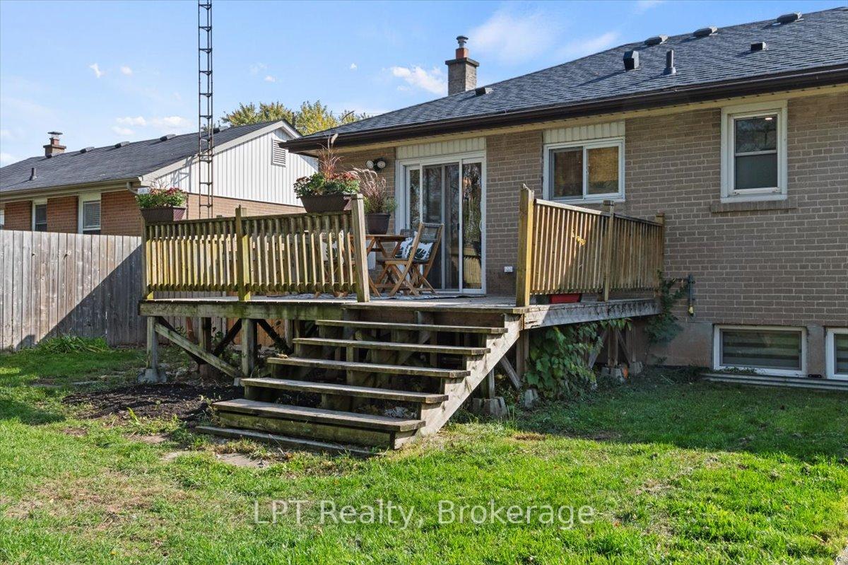 Photo 43 of 667 Wickens Avenue, Burlington, LaSalle — HOMEH