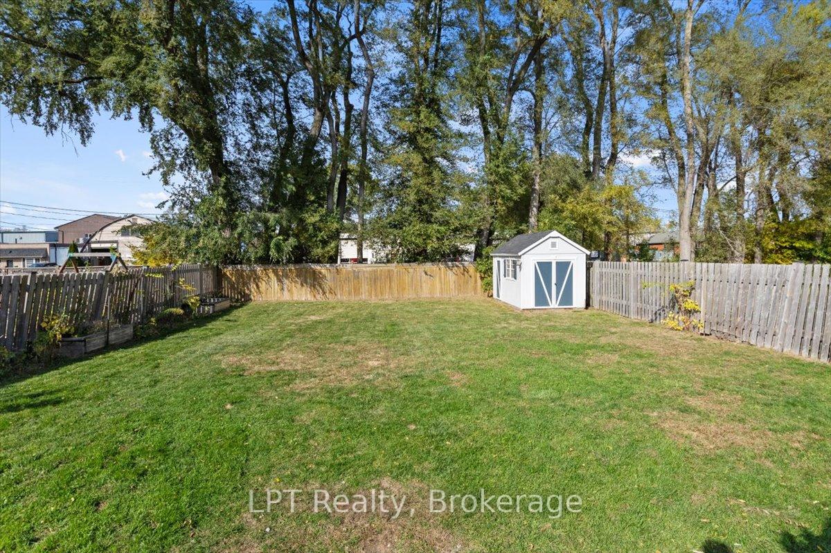 Photo 45 of 667 Wickens Avenue, Burlington, LaSalle — HOMEH