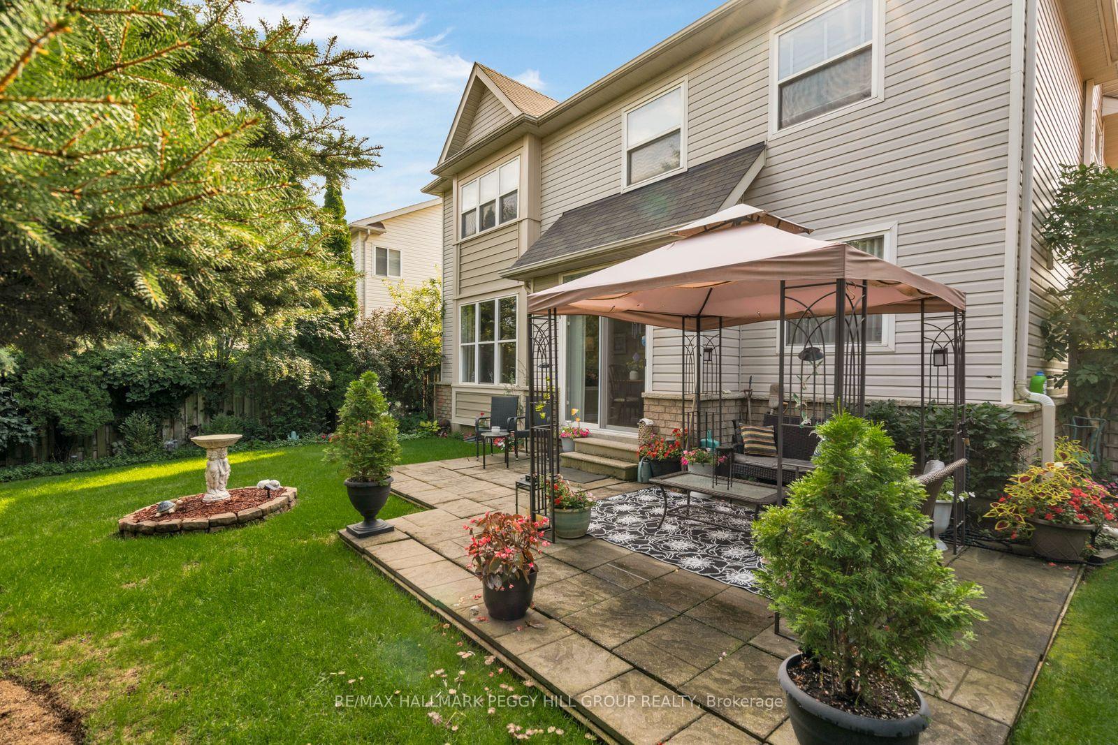 Photo 15 of 5 Sandringham Drive, Barrie, Innis-Shore — HOMEH