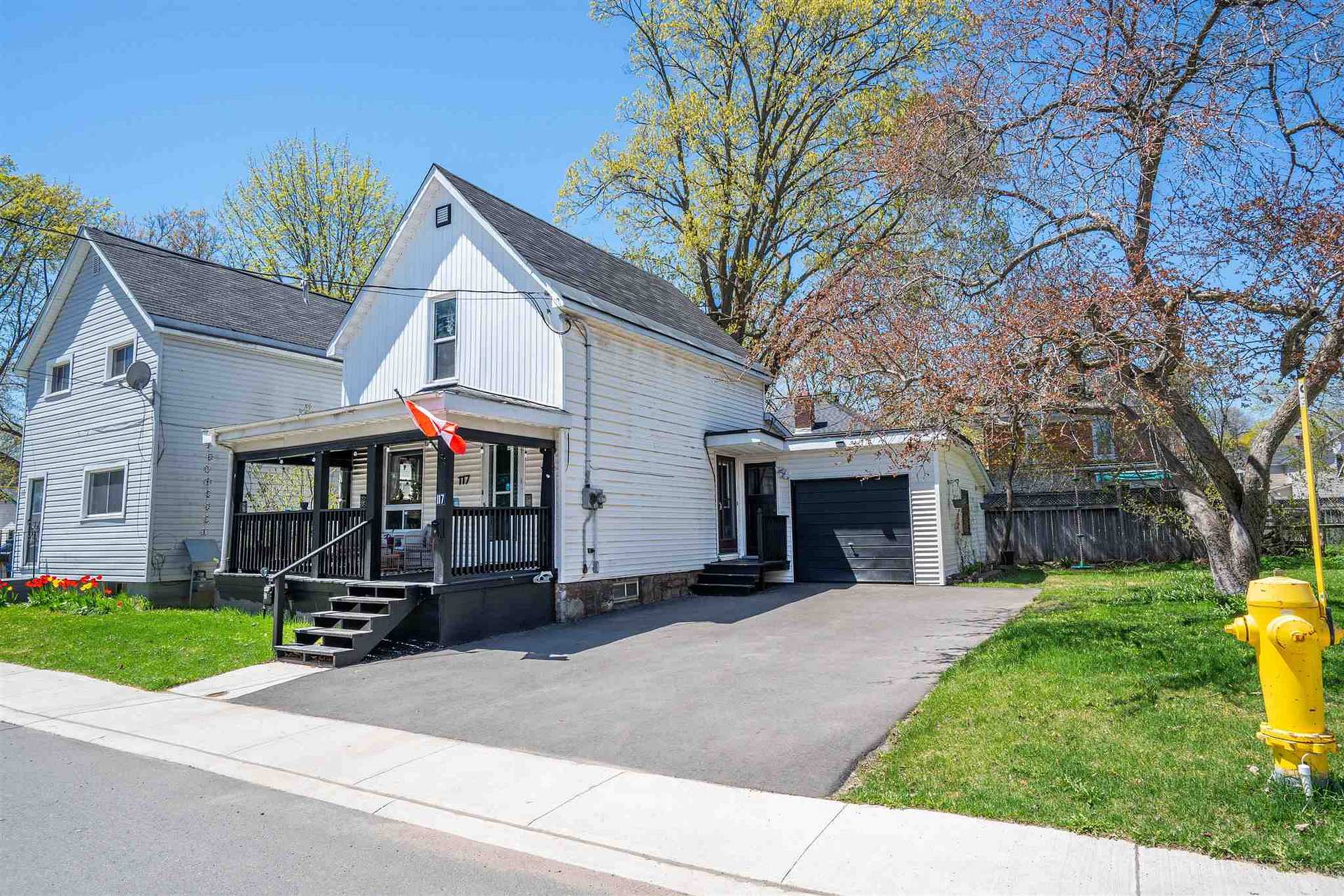 Photo 3 of 117 Biggings Avenue, Sault Ste Marie, Ward 2 — HOMEH