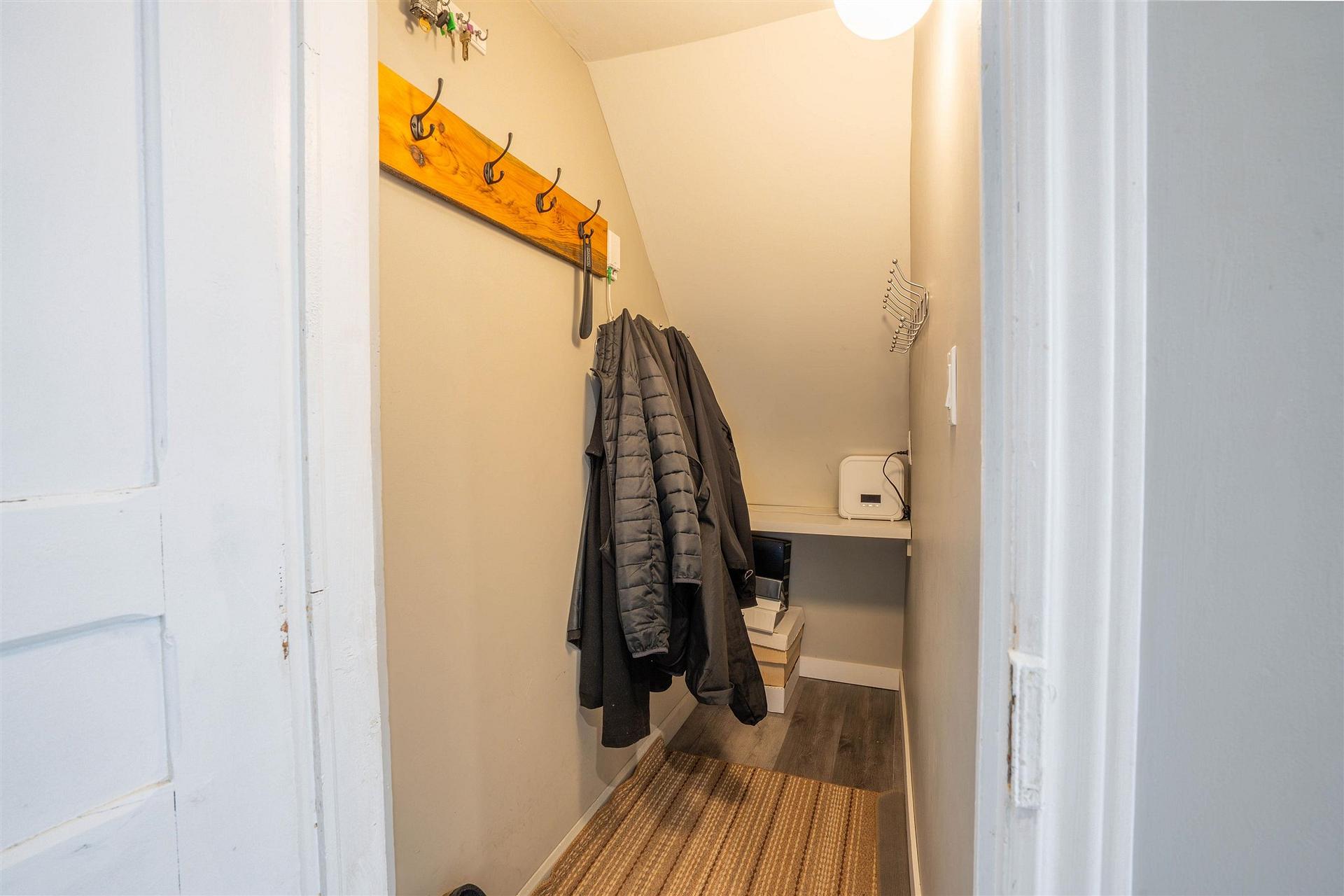 Photo 17 of 117 Biggings Avenue, Sault Ste Marie, Ward 2 — HOMEH