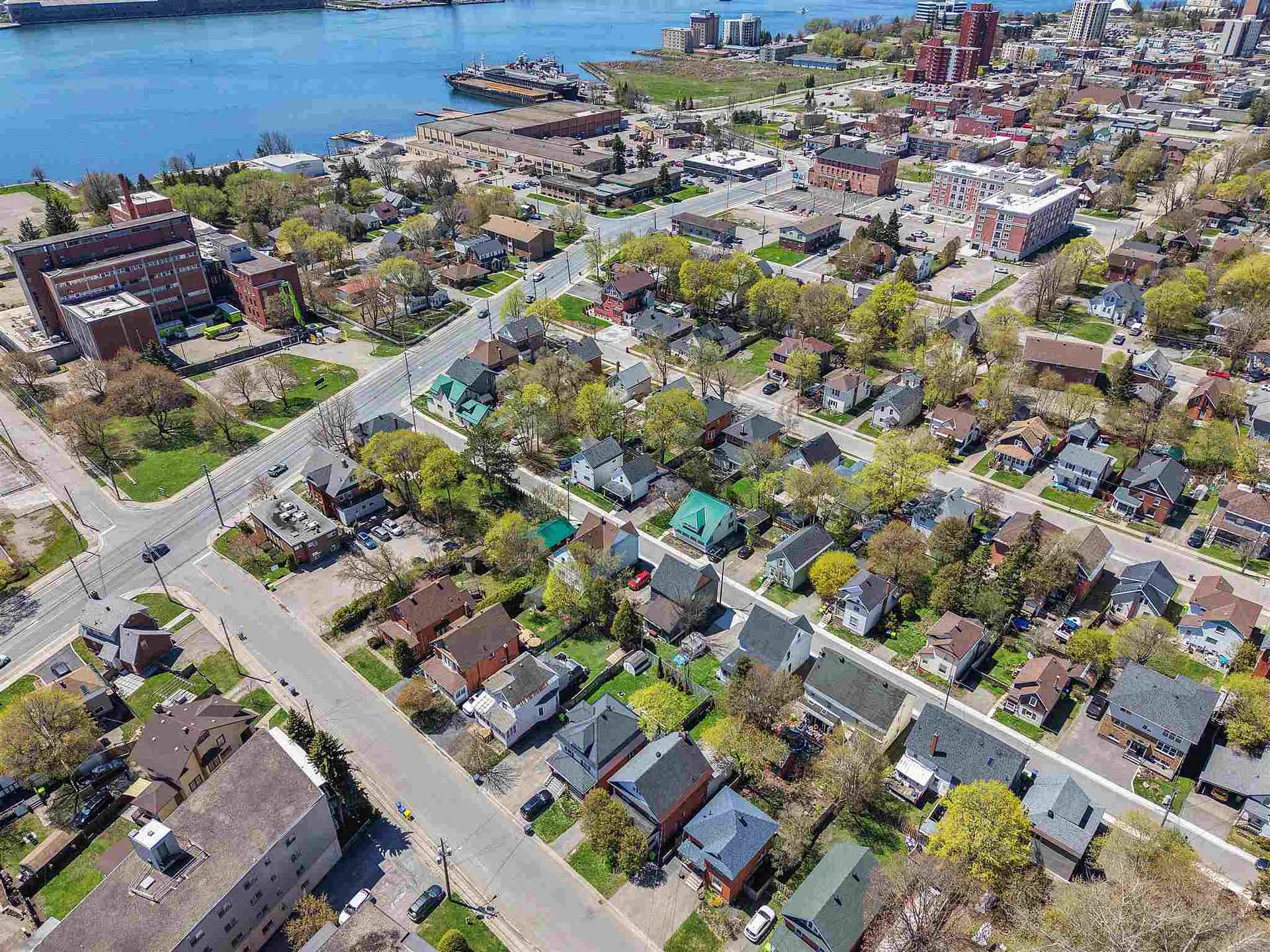 Photo 35 of 117 Biggings Avenue, Sault Ste Marie, Ward 2 — HOMEH