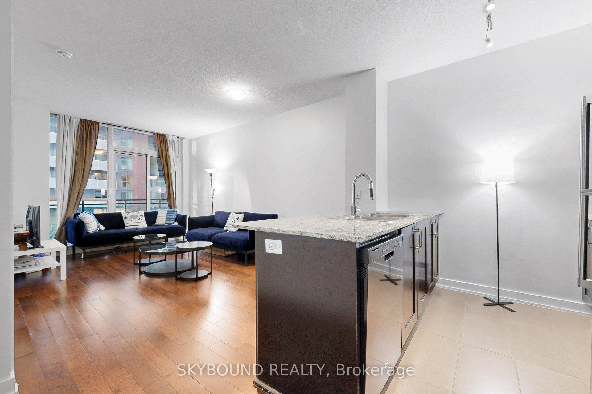 Photo 11 of Unit 214, 4070 Confederation Parkway, Mississauga, Creditview — HOMEH