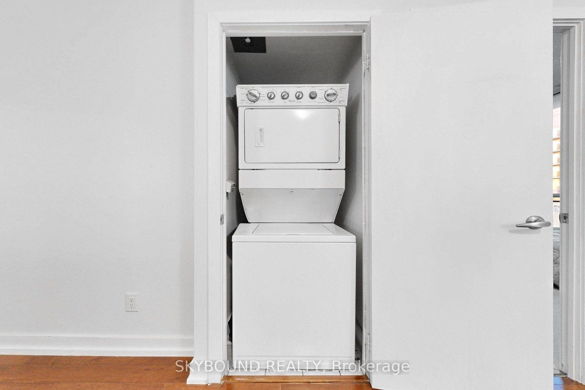Photo 21 of Unit 214, 4070 Confederation Parkway, Mississauga, Creditview — HOMEH