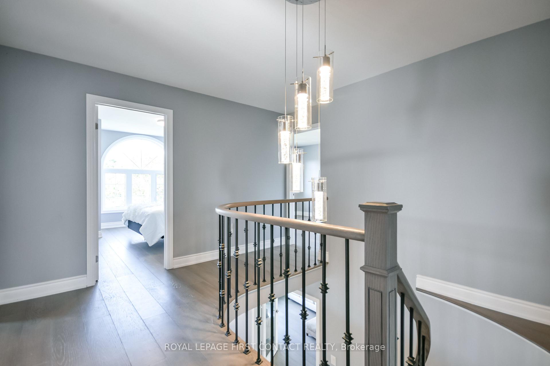 Photo 15 of 34 Bear Creek Drive, Barrie, Holly — HOMEH
