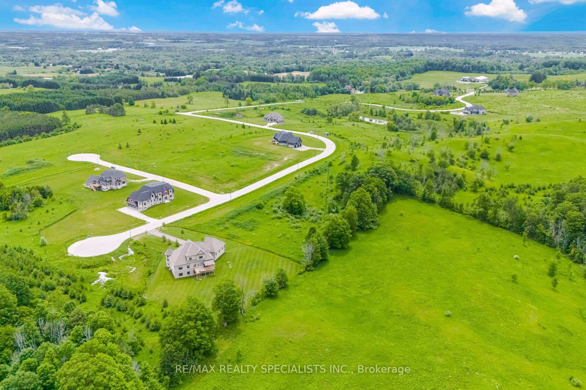Photo 8 of 160 Logan Road, Caledon, Palgrave — HOMEH