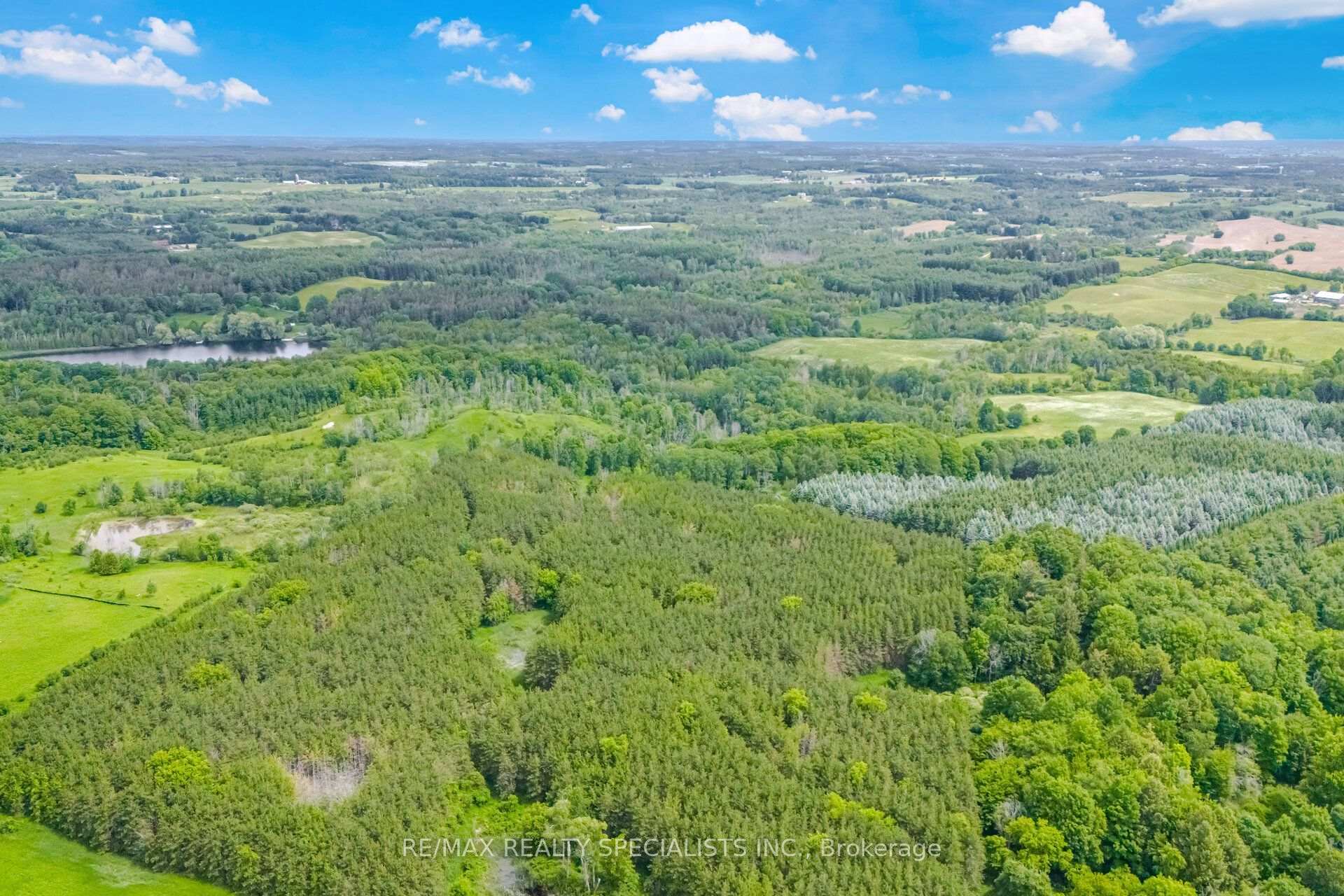 Photo 12 of 160 Logan Road, Caledon, Palgrave — HOMEH
