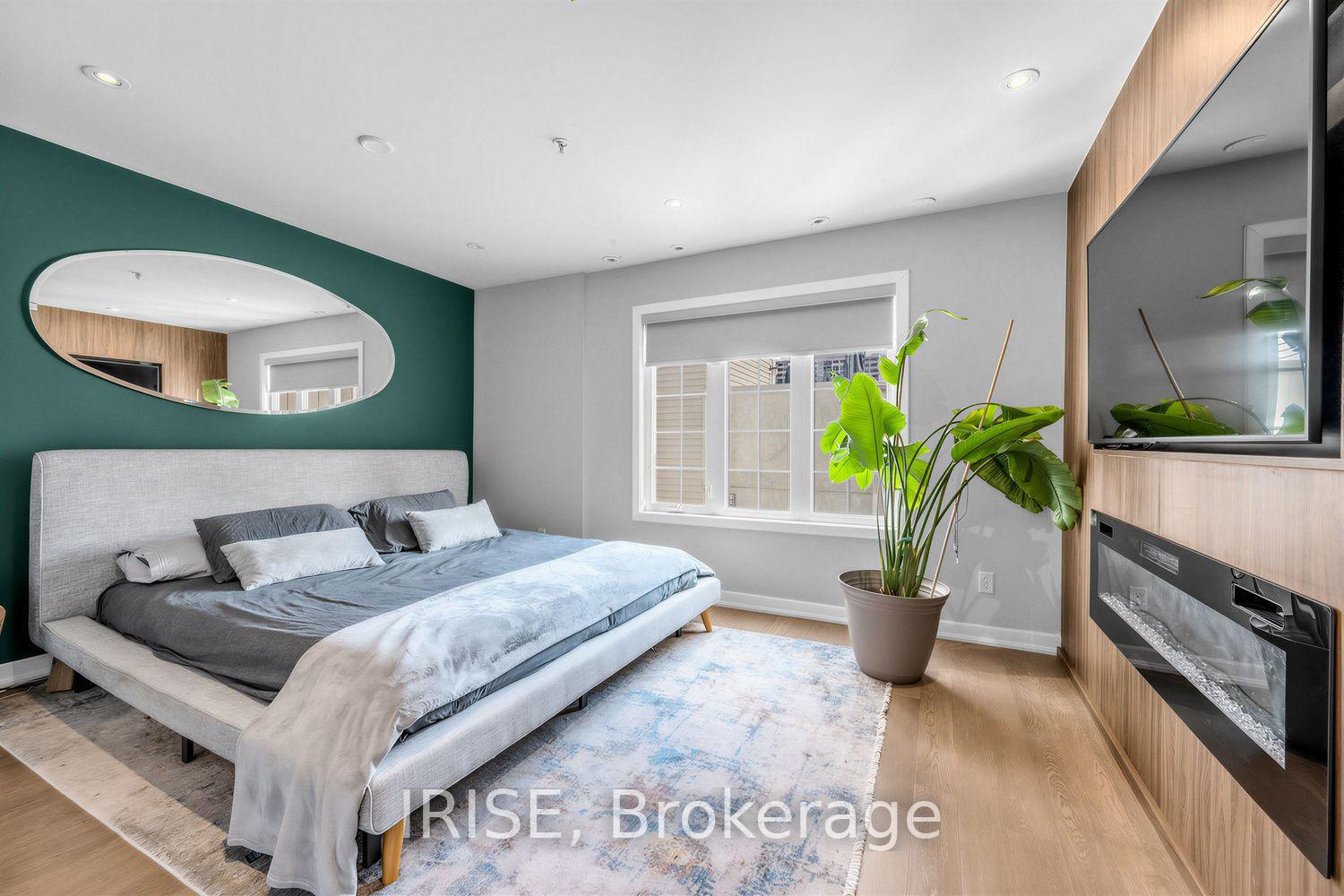 Photo 13 of Unit PH8, 539 Jarvis Street, Toronto, North St. James Town — HOMEH