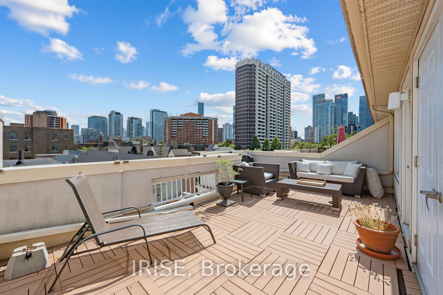 Photo 28 of Unit PH8, 539 Jarvis Street, Toronto, North St. James Town — HOMEH