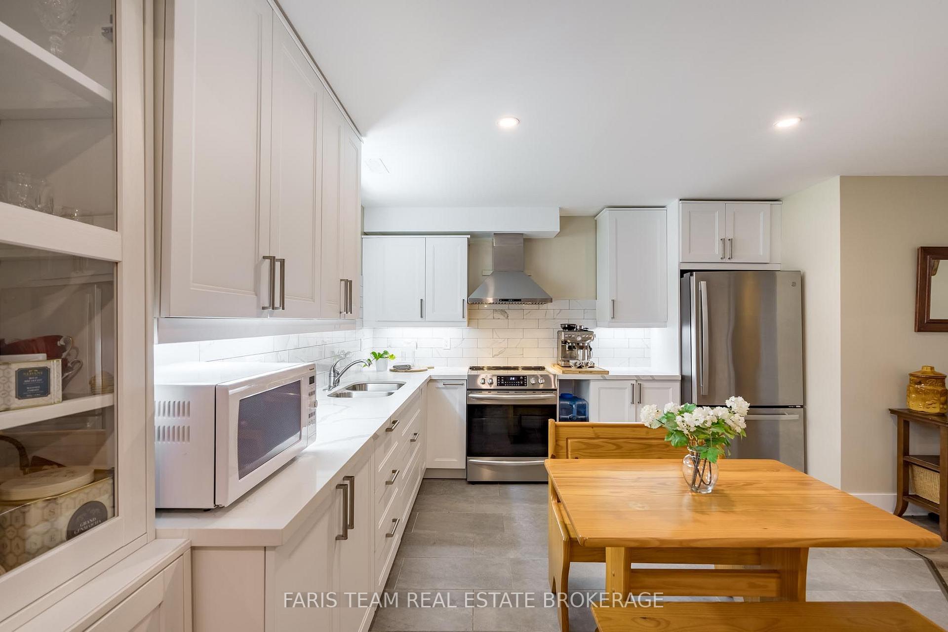 Photo 24 of 17 Hunter Avenue, Tay, Victoria Harbour — HOMEH
