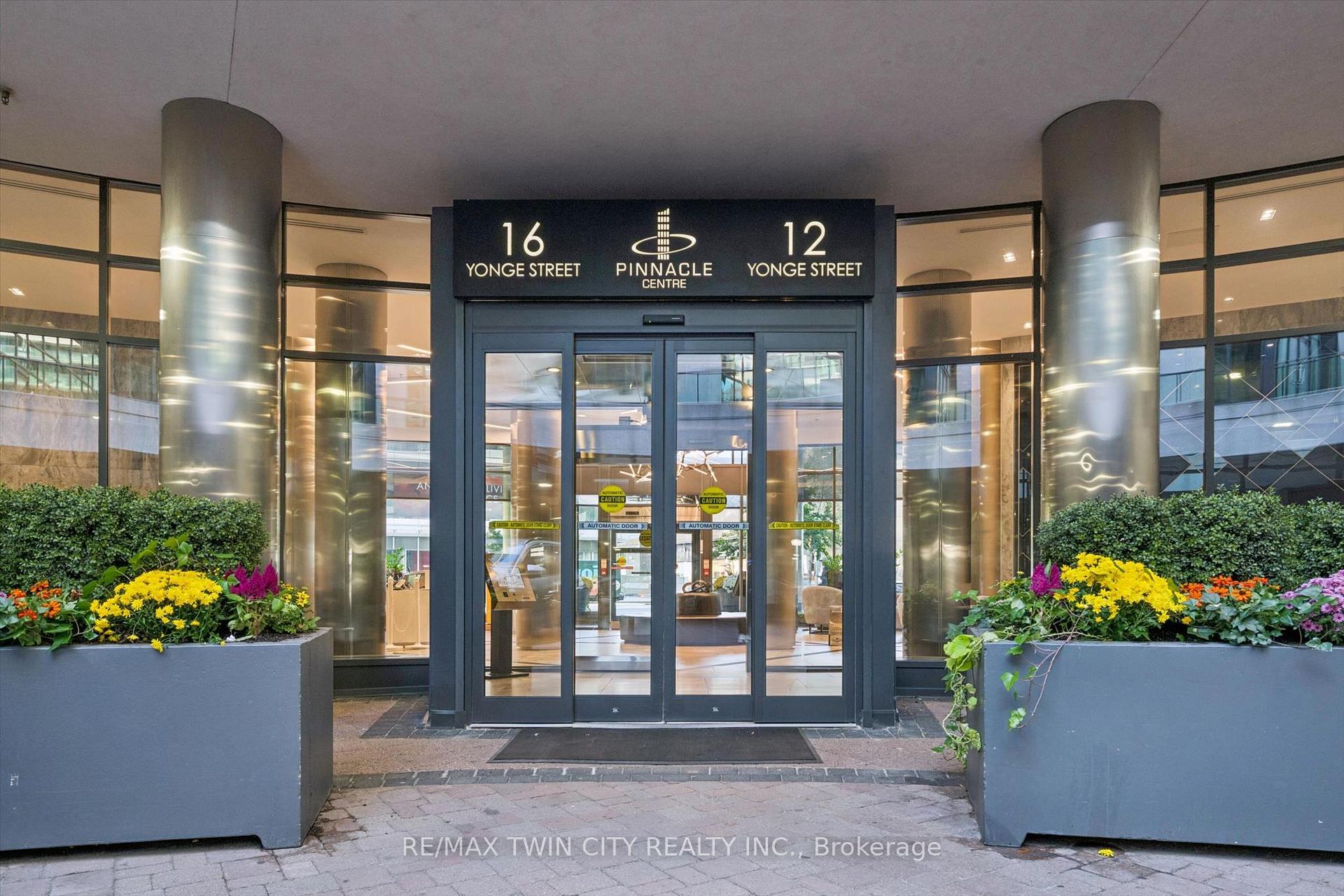 Photo 17 of Unit 1608, 16 Yonge Street, Toronto, Waterfront Communities — HOMEH