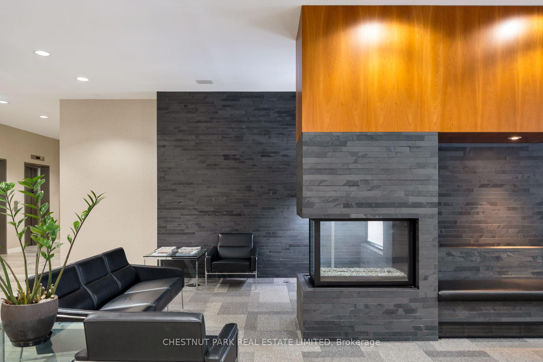Photo 5 of Unit 207, 120 Rosedale Valley Road, Toronto, Rosedale-Moore Park — HOMEH