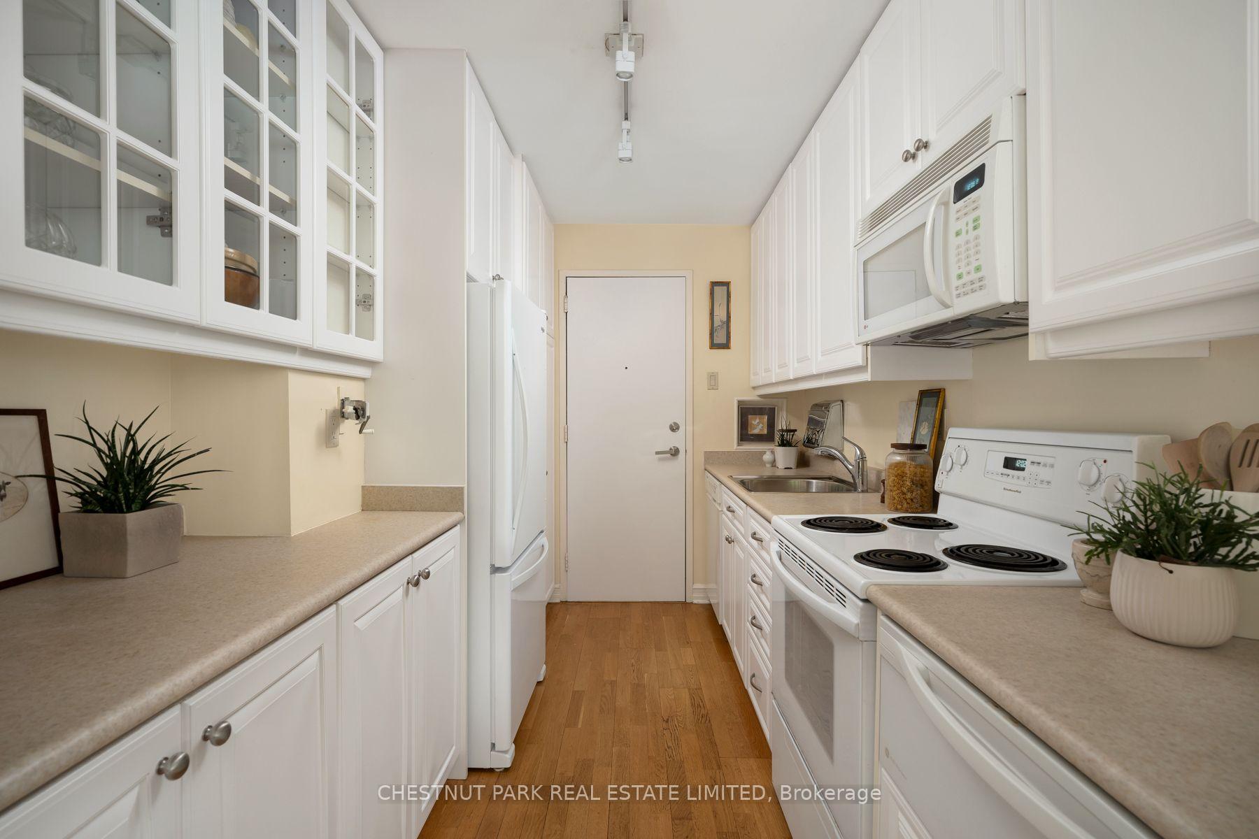 Photo 21 of Unit 207, 120 Rosedale Valley Road, Toronto, Rosedale-Moore Park — HOMEH