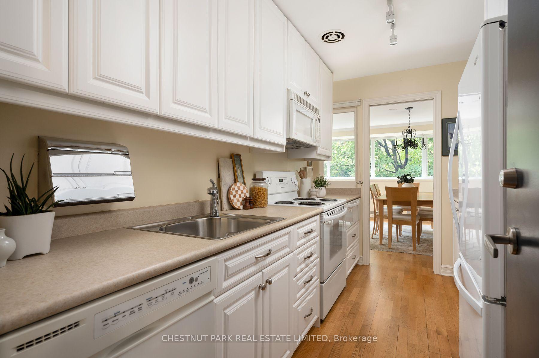 Photo 24 of Unit 207, 120 Rosedale Valley Road, Toronto, Rosedale-Moore Park — HOMEH