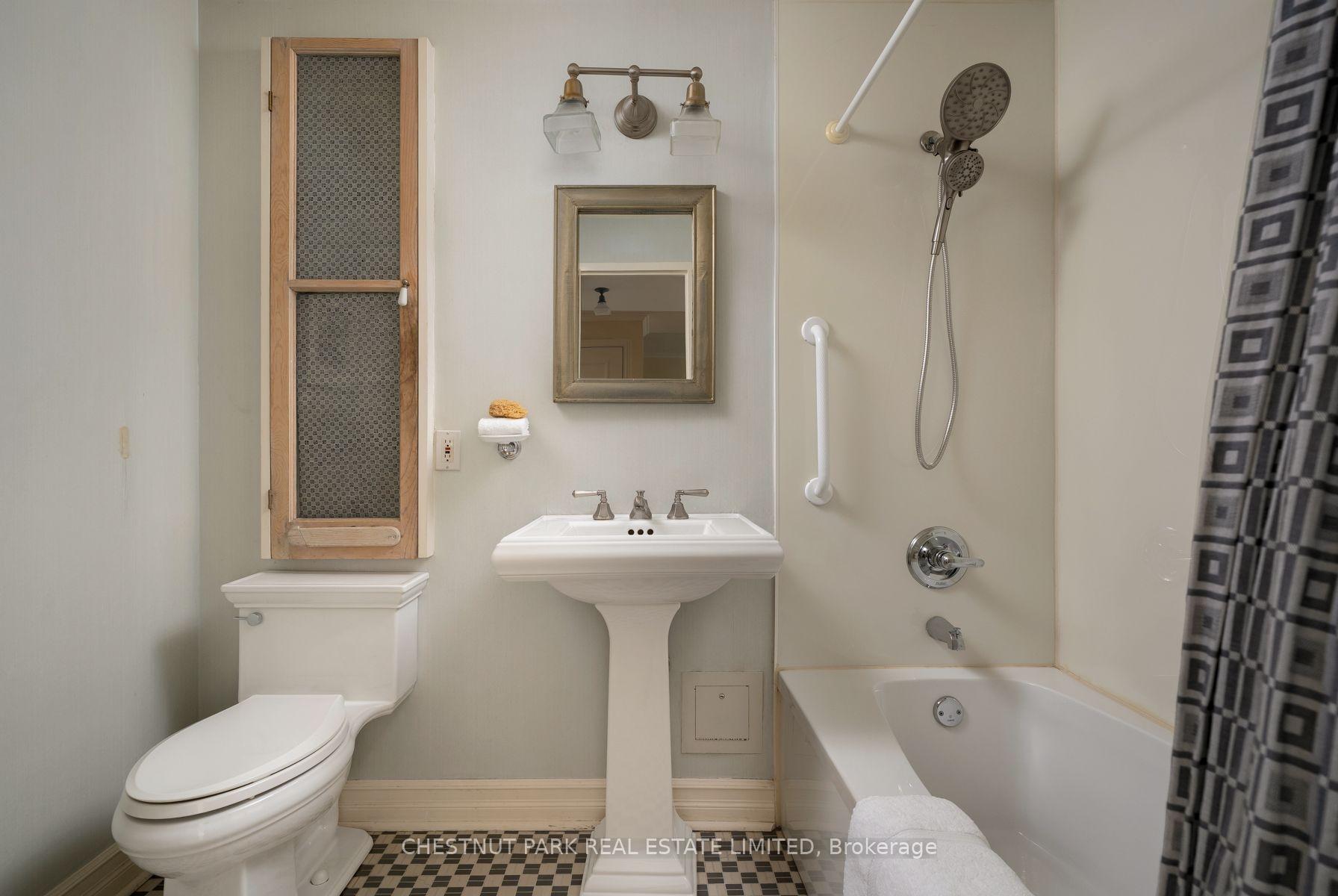 Photo 29 of Unit 207, 120 Rosedale Valley Road, Toronto, Rosedale-Moore Park — HOMEH