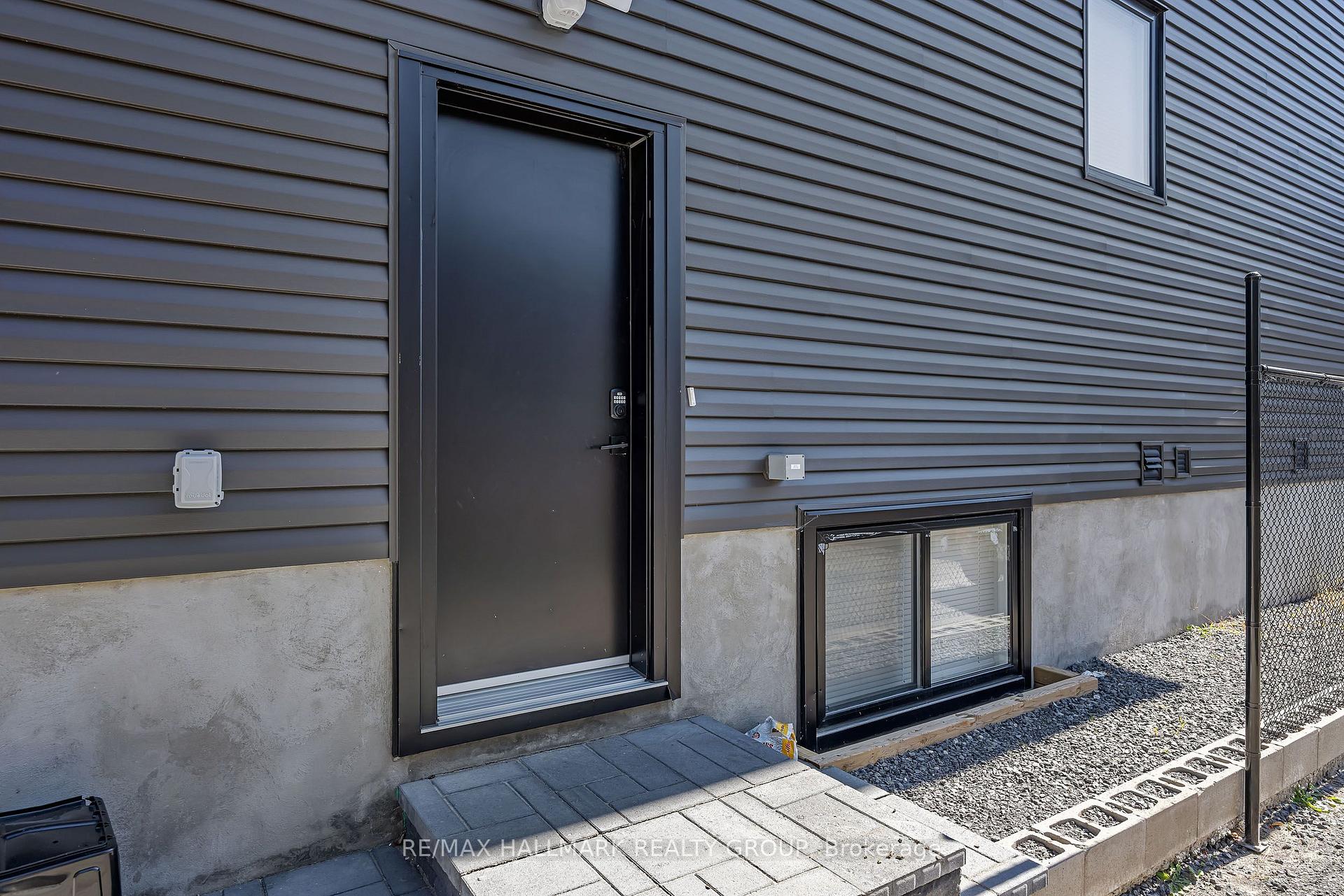 Photo 29 of 468 Mutual Street, Ottawa, Castle Heights — HOMEH