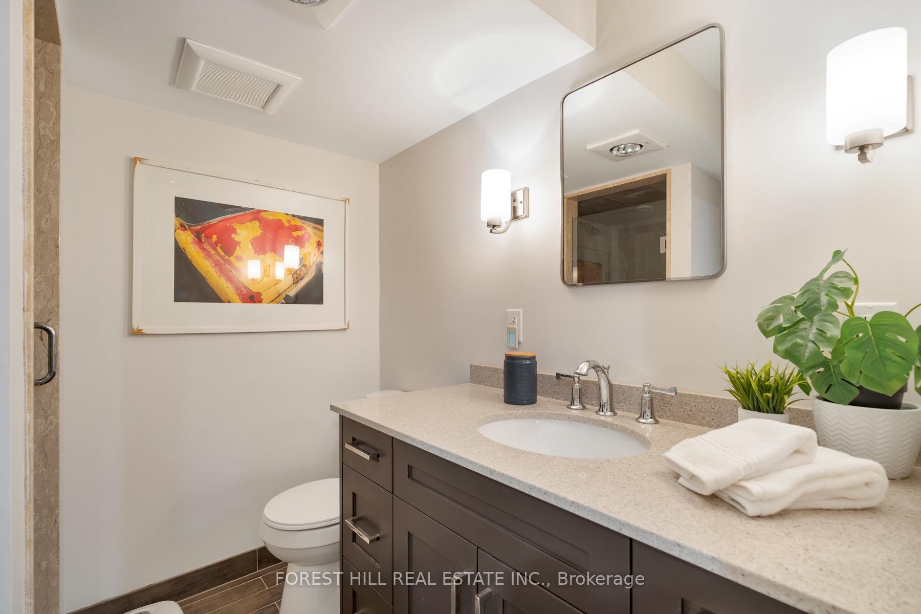 Photo 26 of 37 Cynthia Road, Toronto, Rockcliffe-Smythe — HOMEH