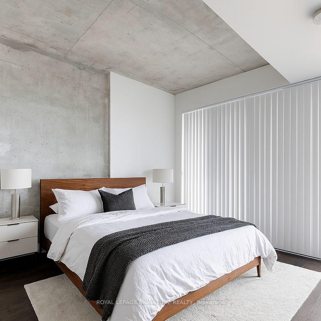 Photo 6 of Unit 1004, 111 Bathurst Street, Toronto, Waterfront Communities — HOMEH