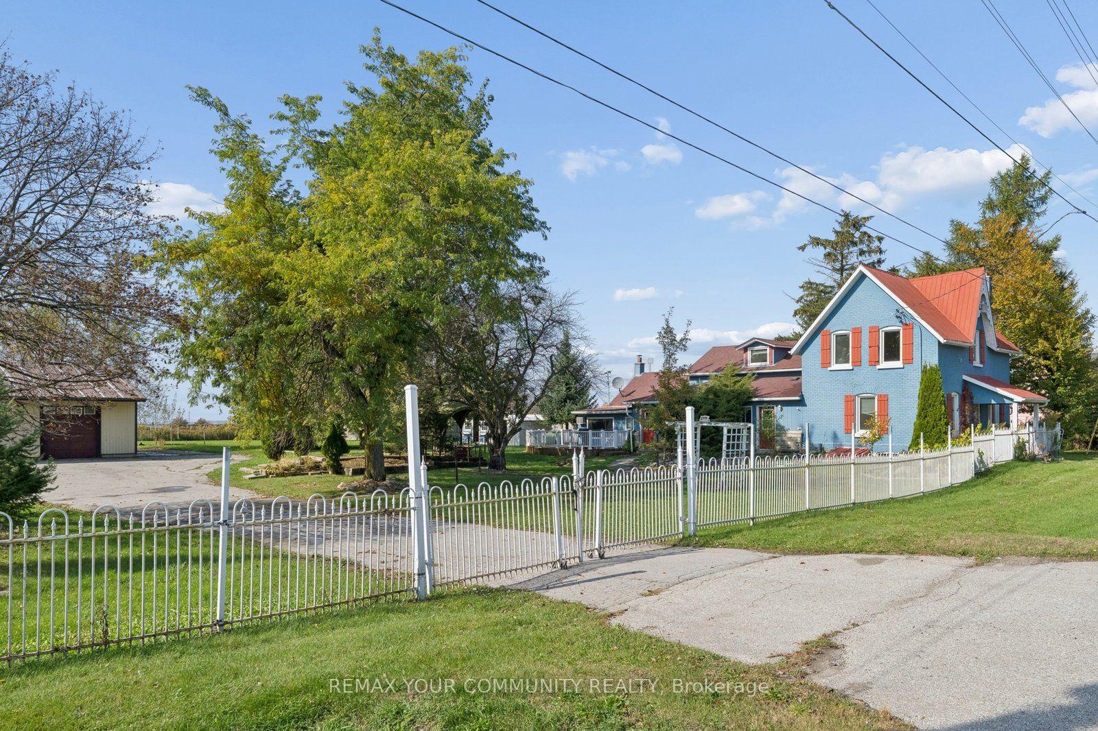 Photo 3 of 5440 Yonge Street, Innisfil, Gilford — HOMEH