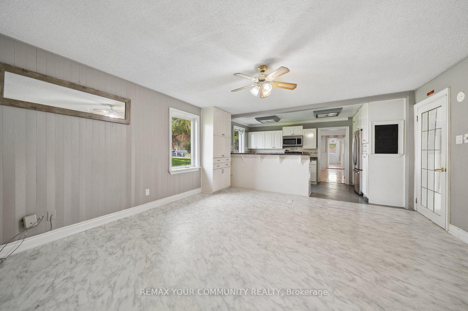 Photo 9 of 5440 Yonge Street, Innisfil, Gilford — HOMEH