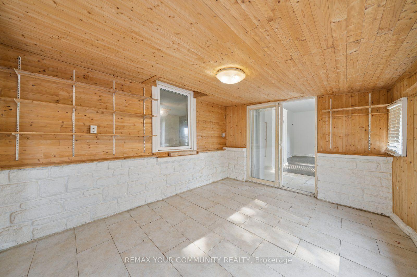 Photo 21 of 5440 Yonge Street, Innisfil, Gilford — HOMEH