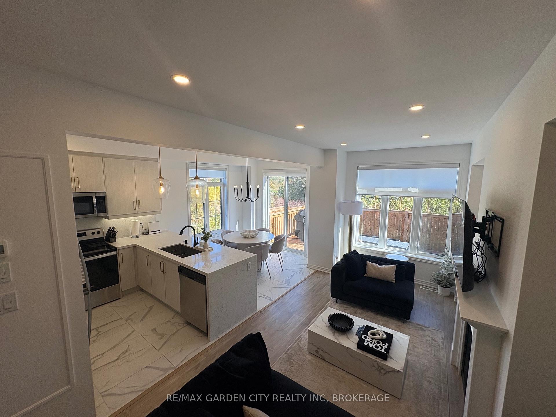 Photo 13 of 7460 Baycrest, Niagara Falls, Oldfield — HOMEH
