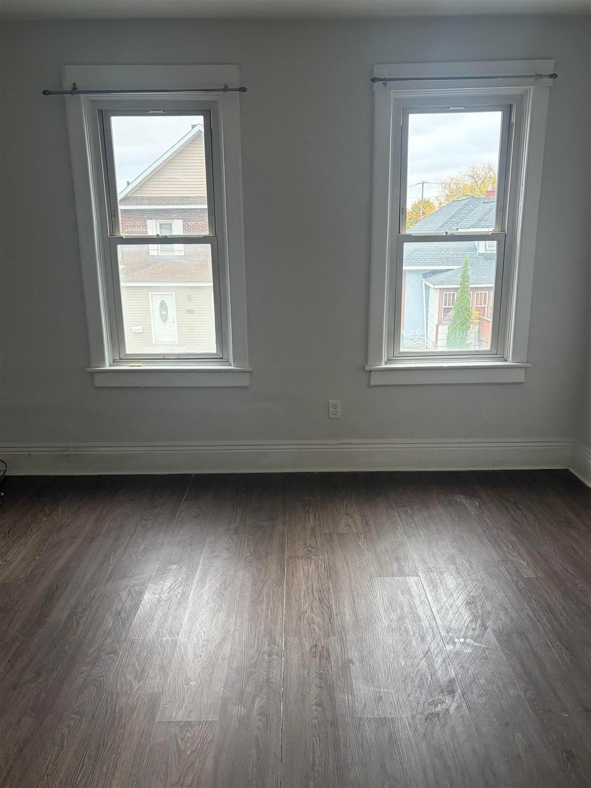 Photo 11 of 301 Beverley Street, Sault Ste Marie, Ward 4 — HOMEH