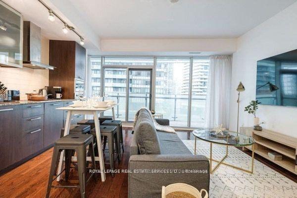 Photo 3 of Unit 1101, 14 York Street, Toronto, Waterfront Communities — HOMEH