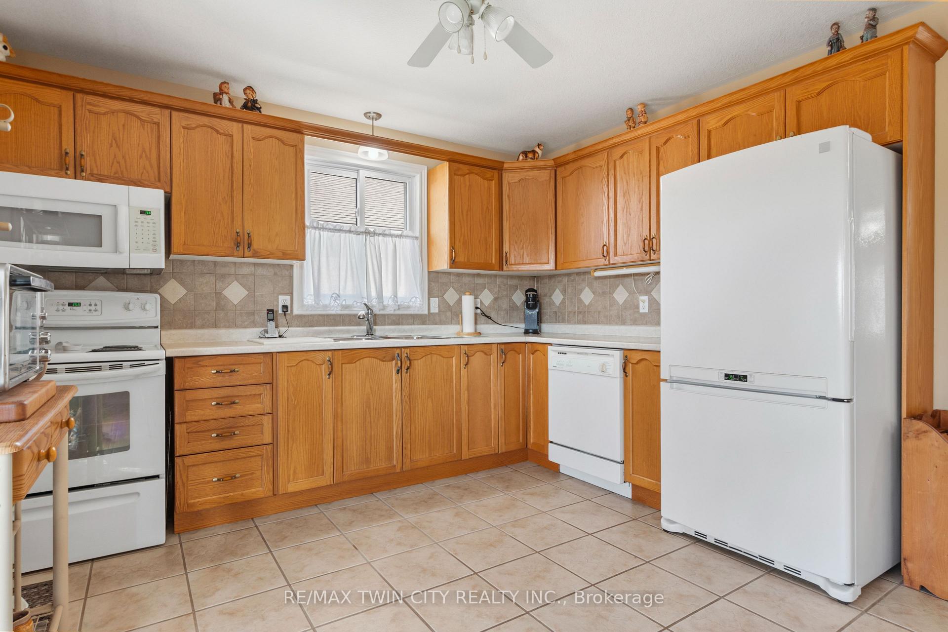 Photo 10 of 9 Nixon Avenue, Brant, Paris — HOMEH
