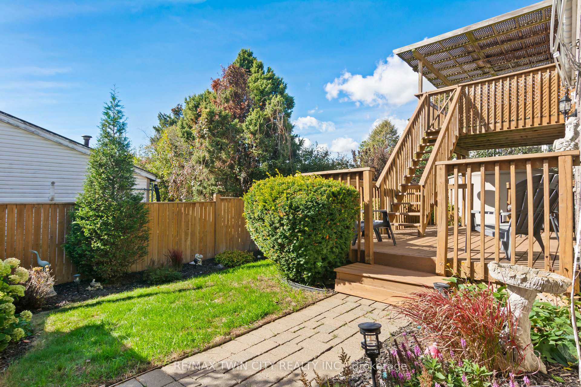 Photo 22 of 9 Nixon Avenue, Brant, Paris — HOMEH