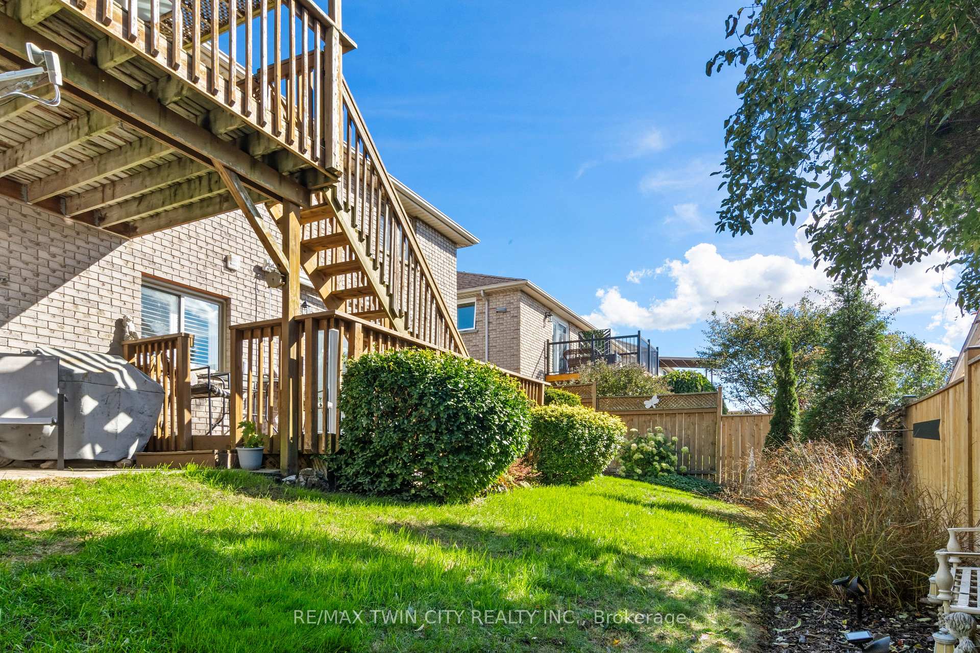 Photo 23 of 9 Nixon Avenue, Brant, Paris — HOMEH