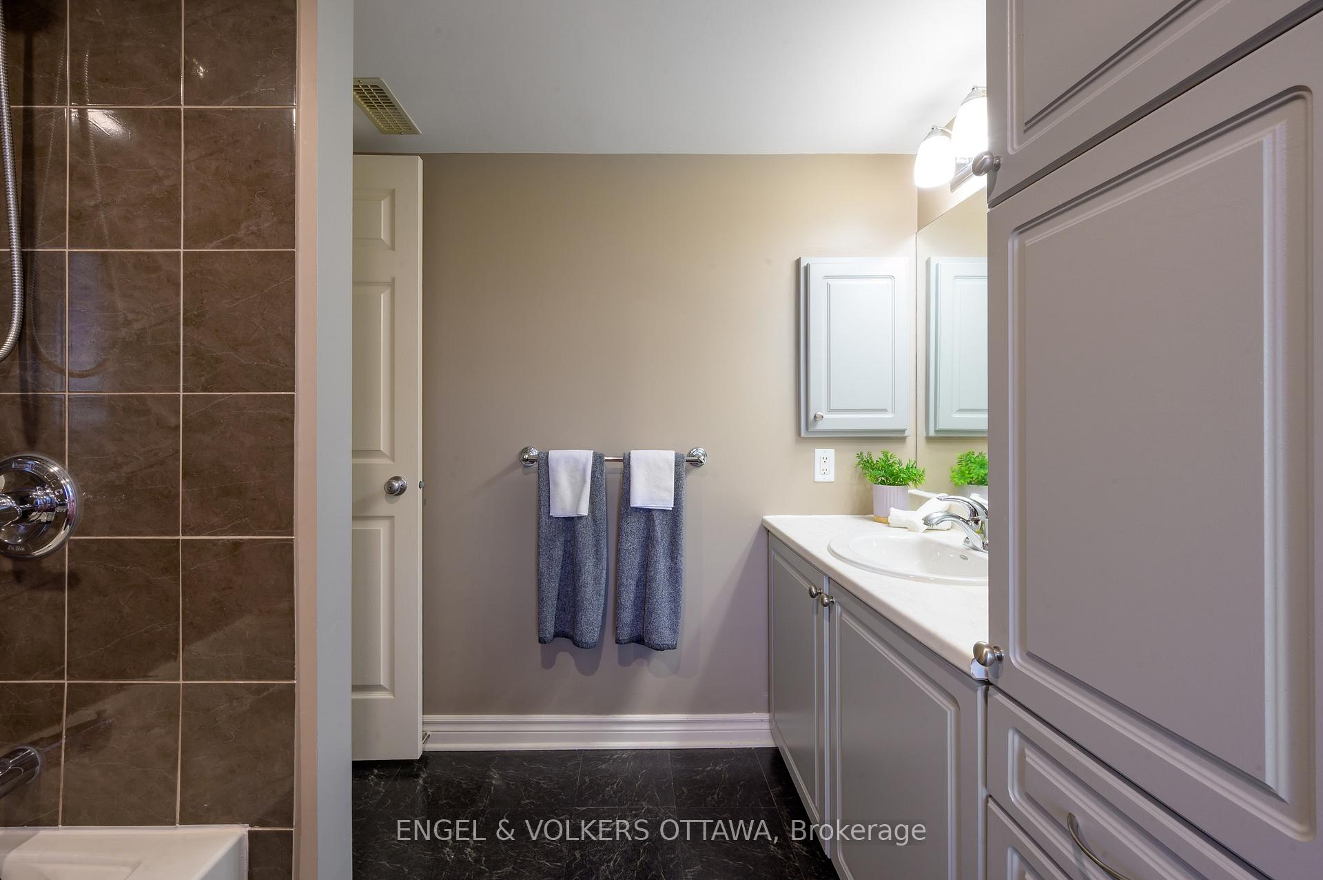 Photo 23 of Unit 7, 50 Barnstone Drive, Ottawa, Barrhaven East — HOMEH