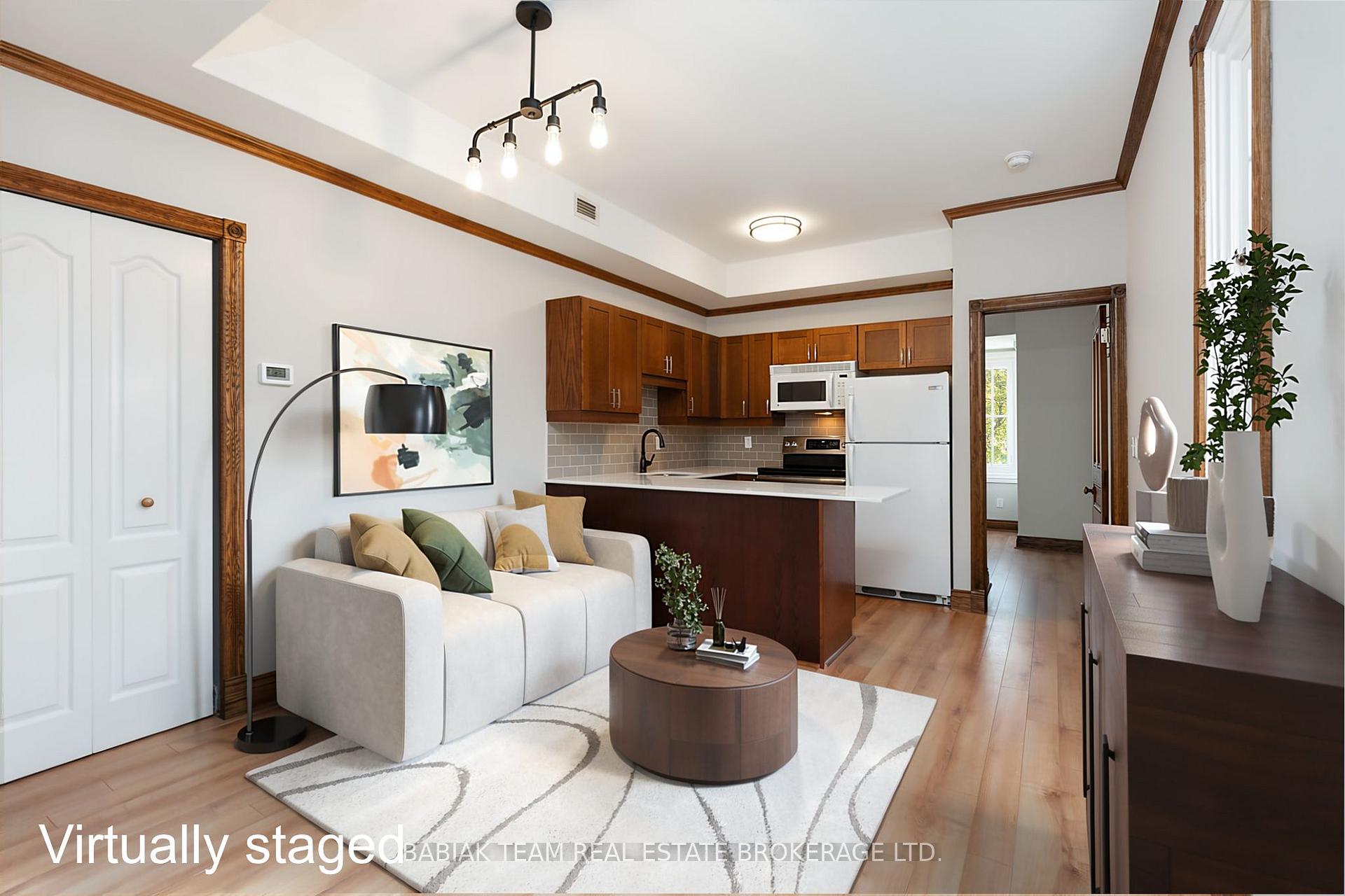 Photo 4 of Unit 5, 228 St. George Street, Toronto, The Annex — HOMEH