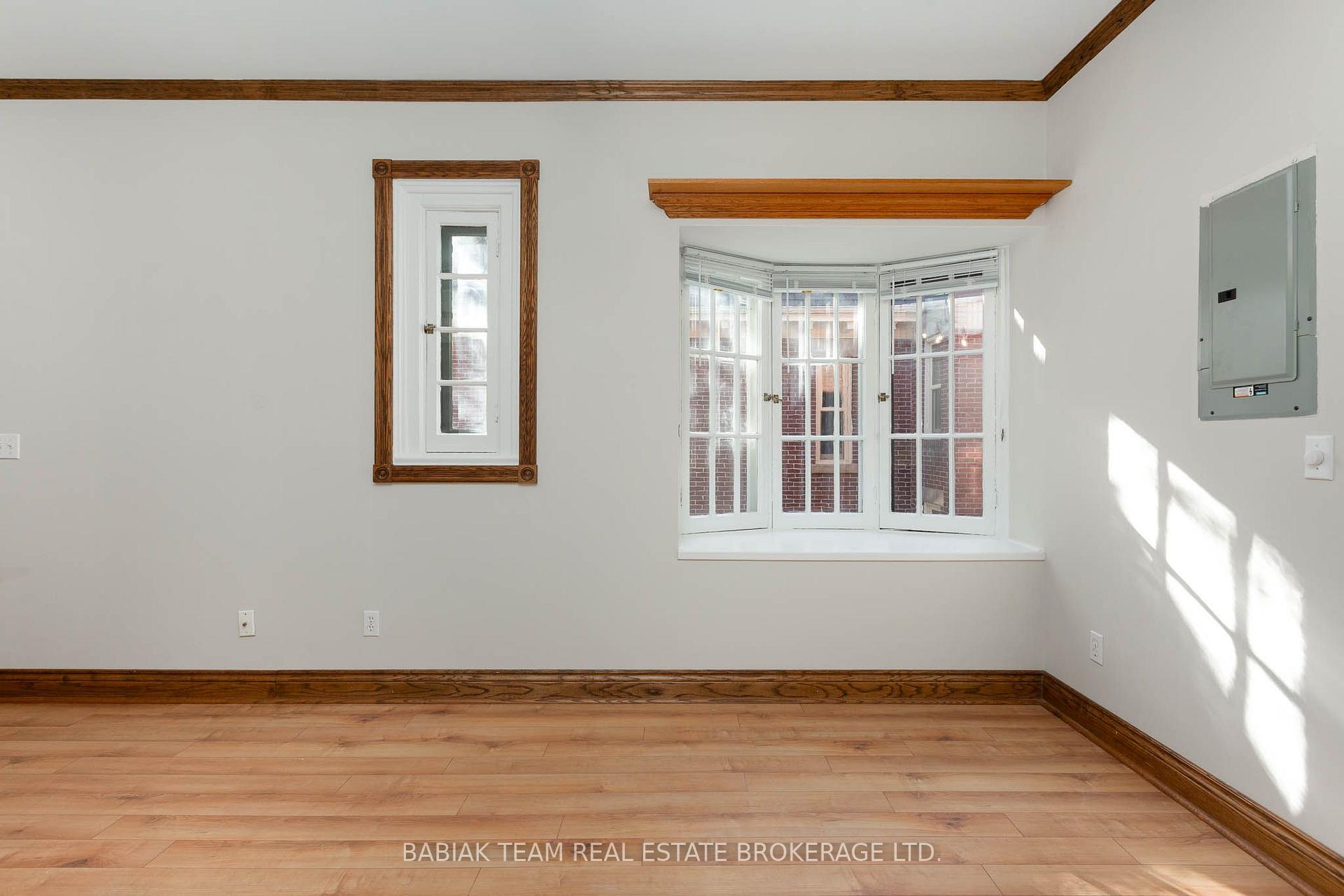 Photo 7 of Unit 5, 228 St. George Street, Toronto, The Annex — HOMEH