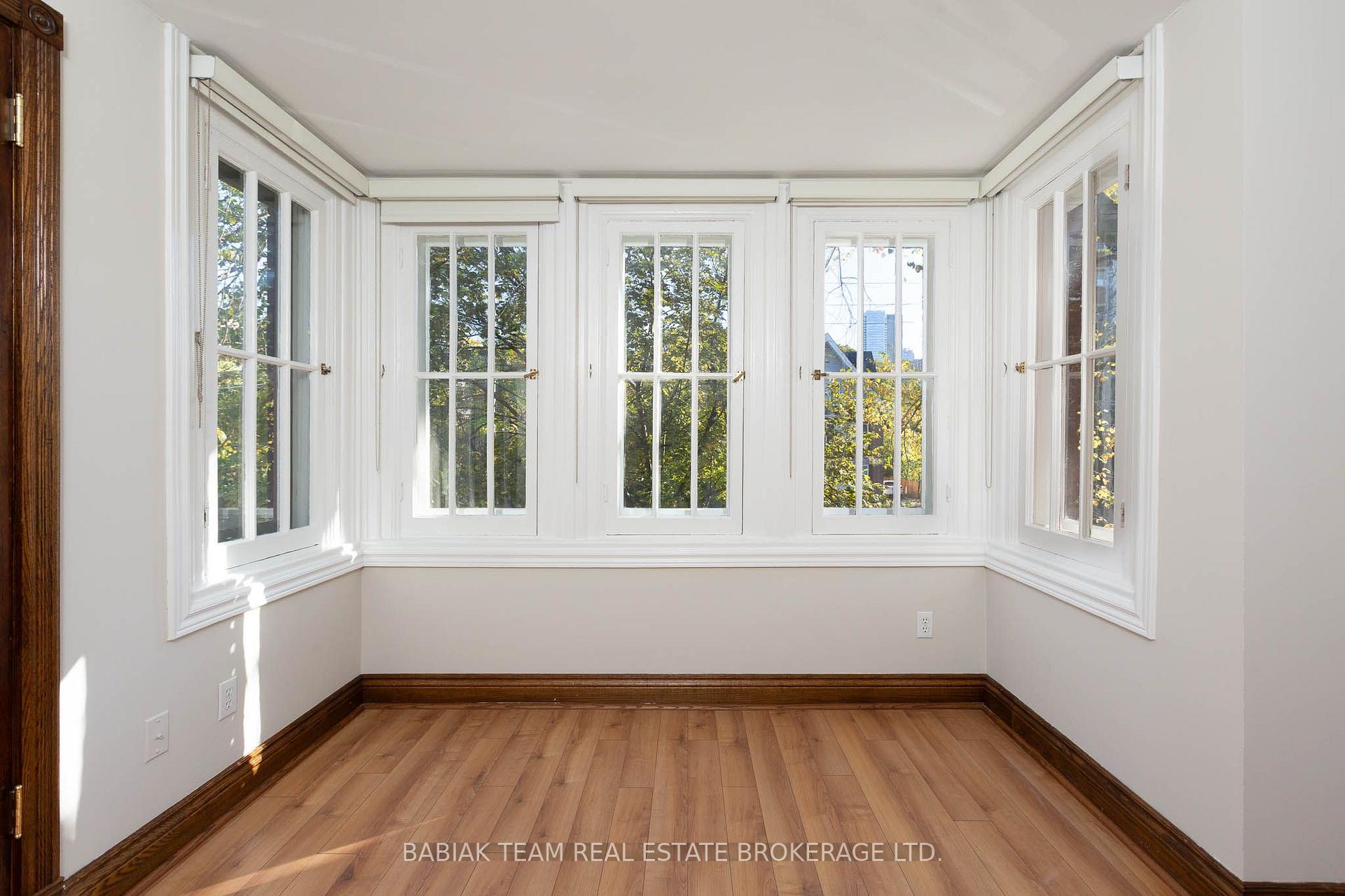 Photo 16 of Unit 5, 228 St. George Street, Toronto, The Annex — HOMEH