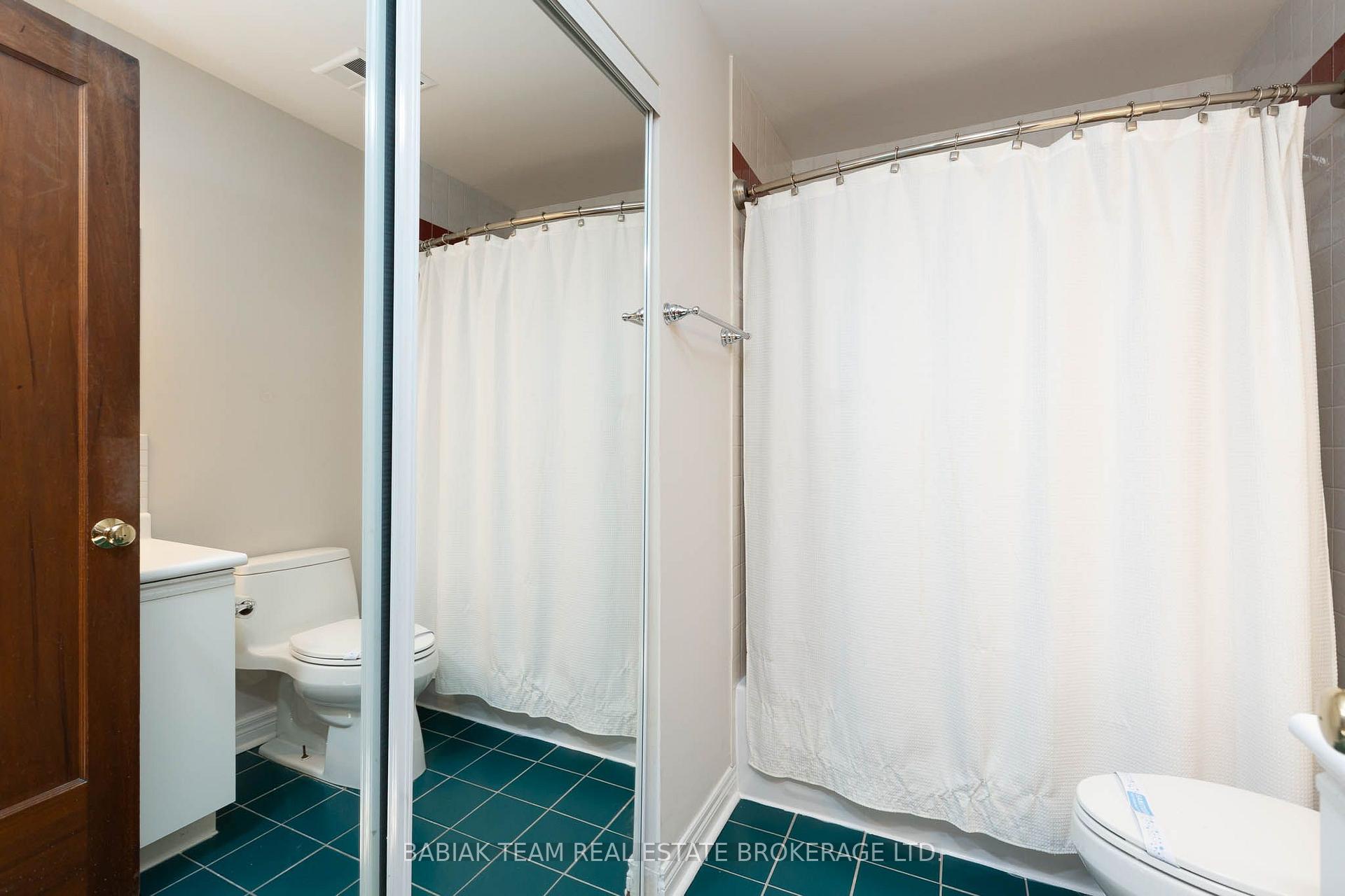 Photo 19 of Unit 5, 228 St. George Street, Toronto, The Annex — HOMEH
