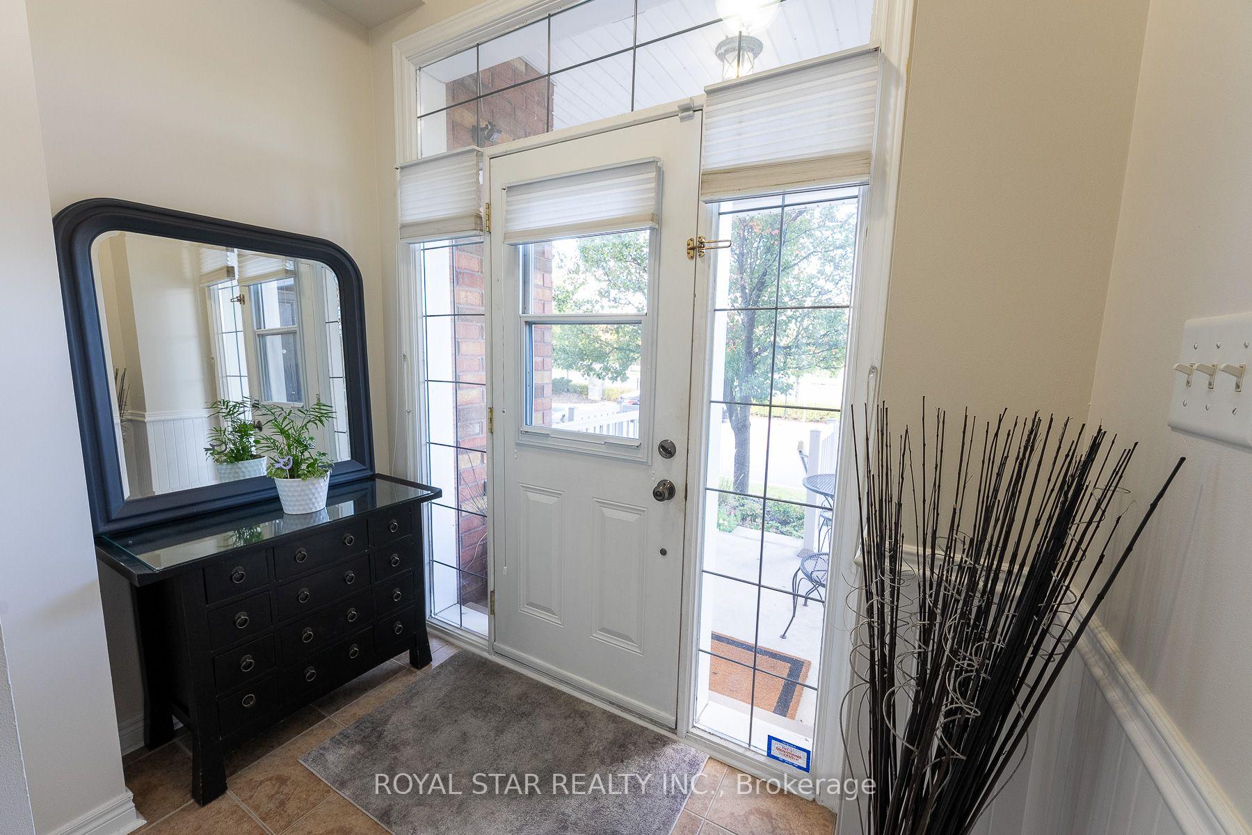 Photo 4 of 479 Vodden Street E, Brampton, Westgate — HOMEH