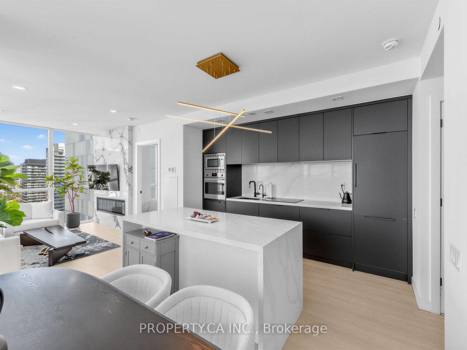 Photo 9 of Unit 3509, 88 Blue Jays Way, Toronto, Waterfront Communities — HOMEH