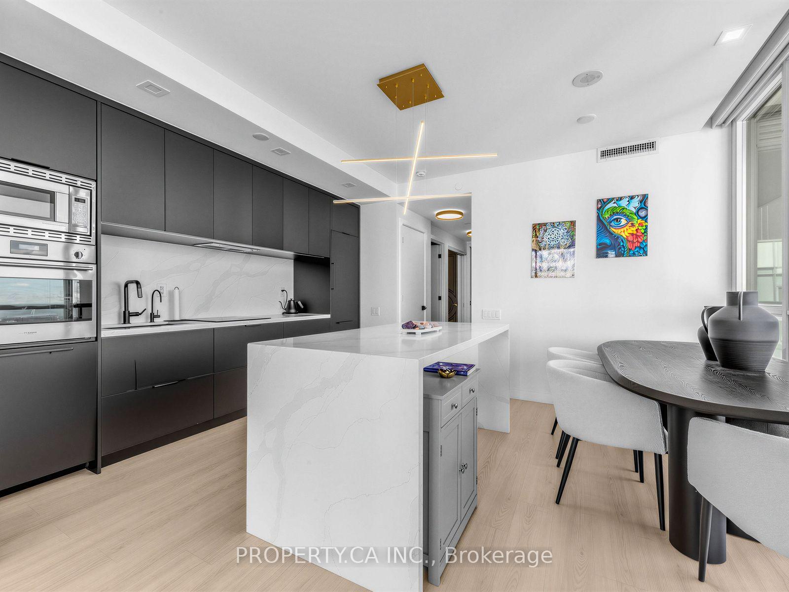 Photo 10 of Unit 3509, 88 Blue Jays Way, Toronto, Waterfront Communities — HOMEH