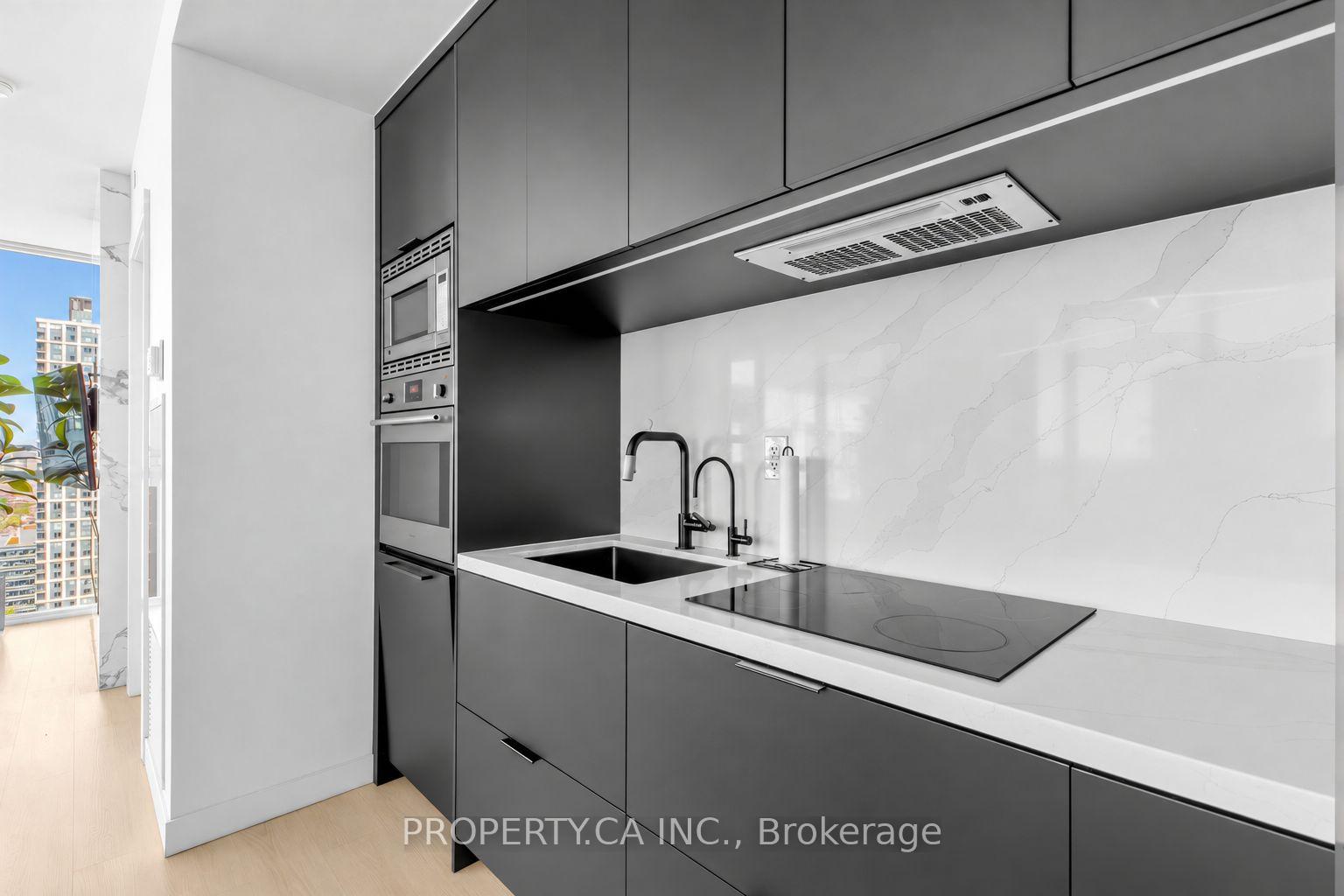 Photo 24 of Unit 3509, 88 Blue Jays Way, Toronto, Waterfront Communities — HOMEH