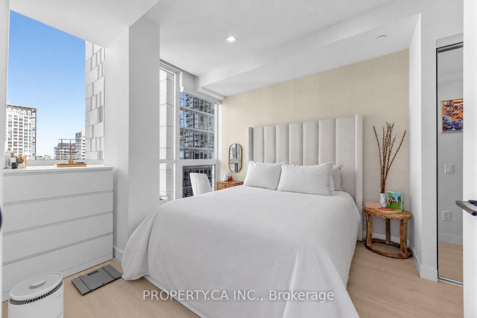 Photo 25 of Unit 3509, 88 Blue Jays Way, Toronto, Waterfront Communities — HOMEH