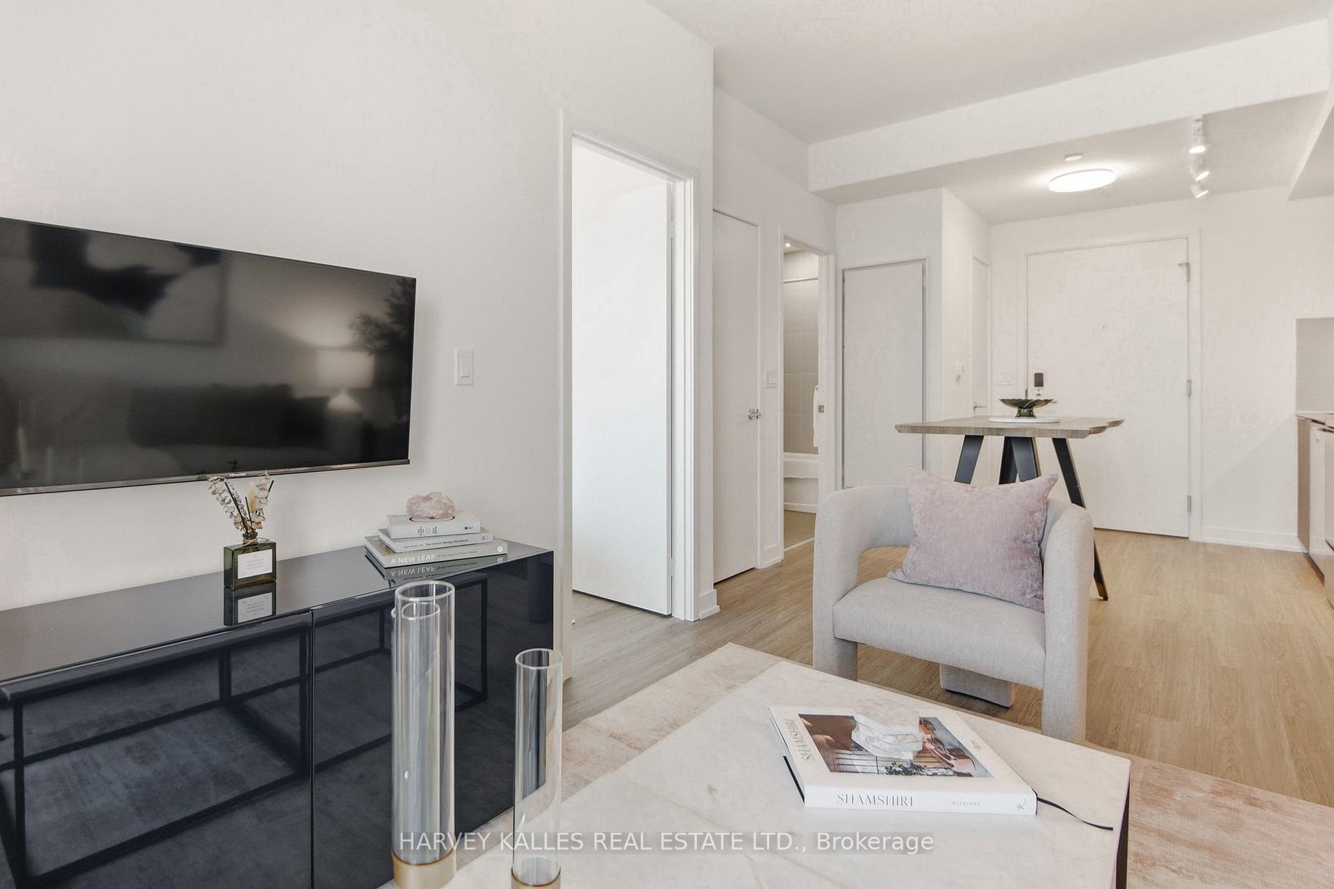Photo 3 of Unit 3102, 100 Eastdale Avenue, Toronto, Crescent Town — HOMEH