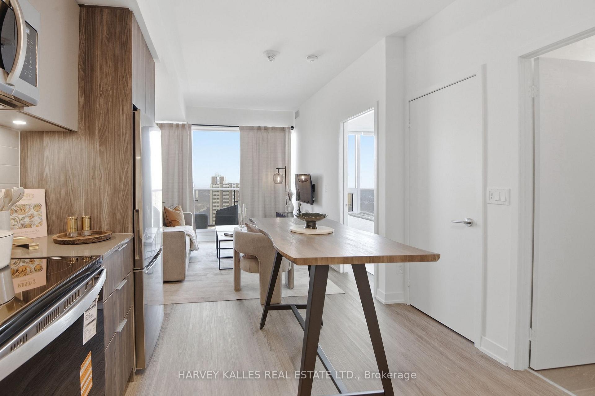 Photo 5 of Unit 3102, 100 Eastdale Avenue, Toronto, Crescent Town — HOMEH
