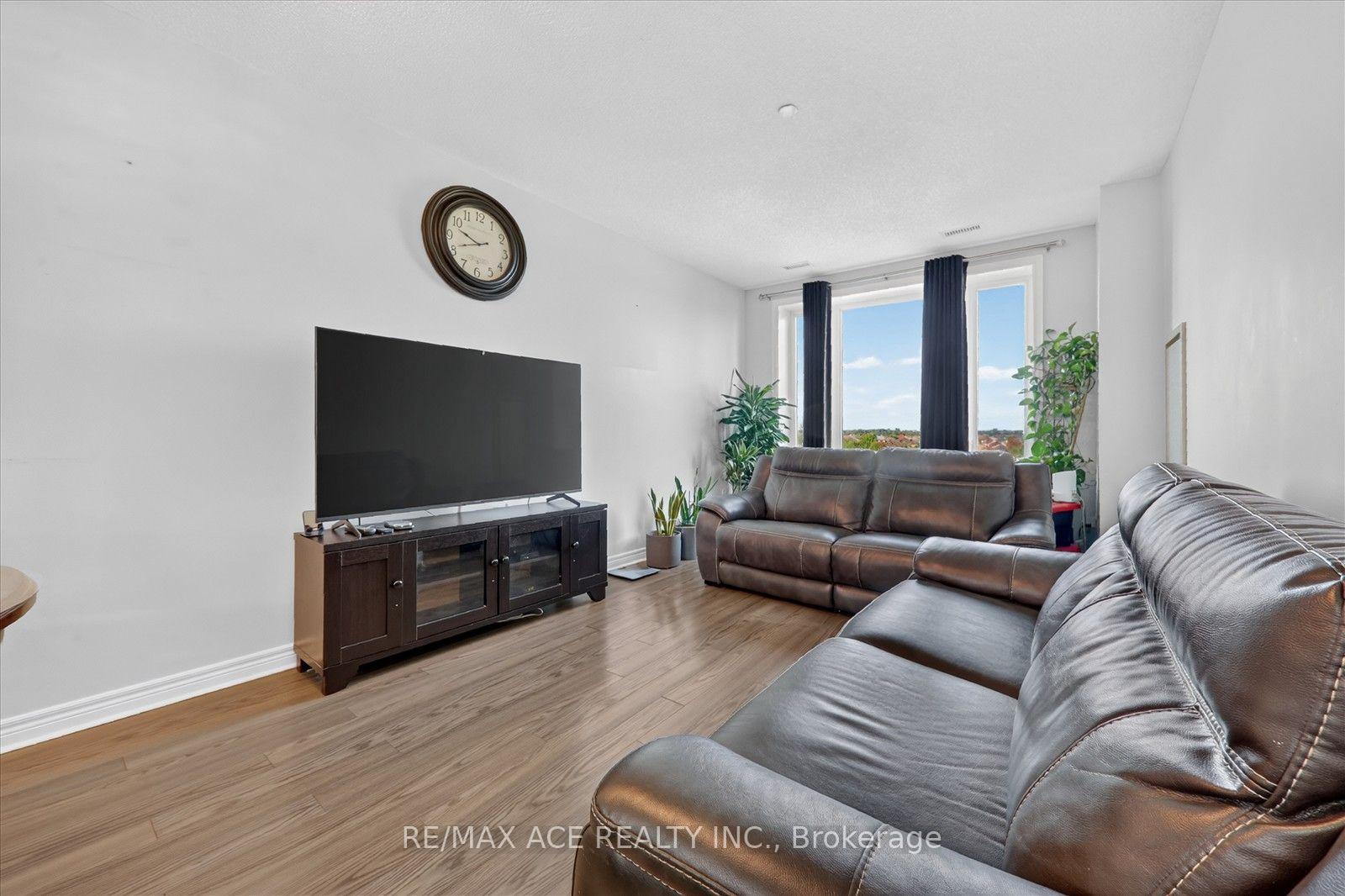 Photo 12 of Unit 615, 7400 Markham Road, Markham, Middlefield — HOMEH